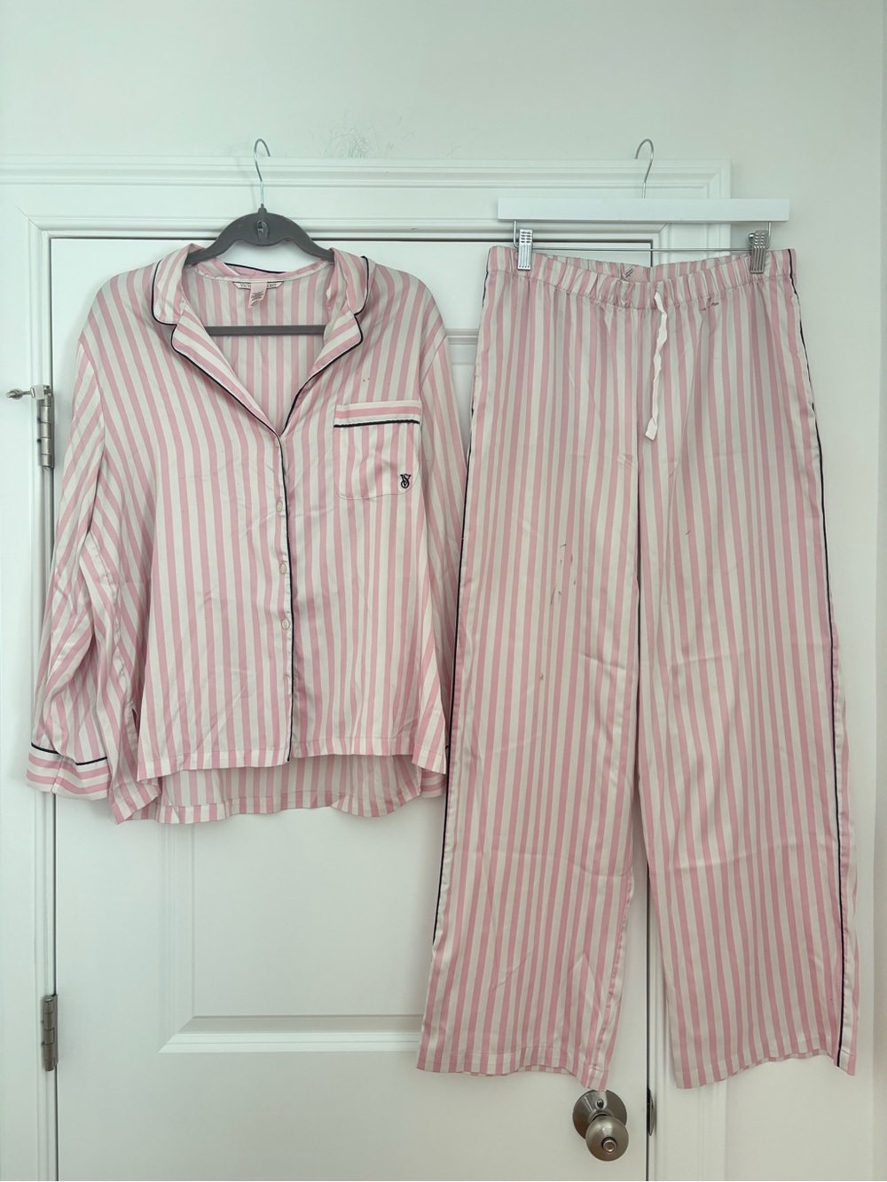Victoria Secret Womens Pink Striped Pajama Set